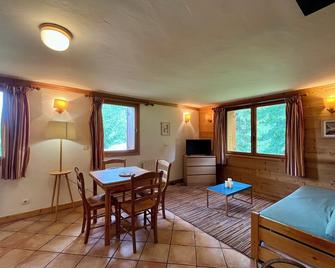 Apartment le France - Les Allues - Dining room