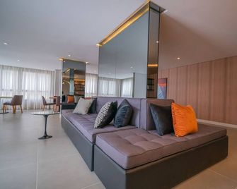 Studio Giovanni Gronchi - Ao Lado do Metrô - Sao Paulo - Living room