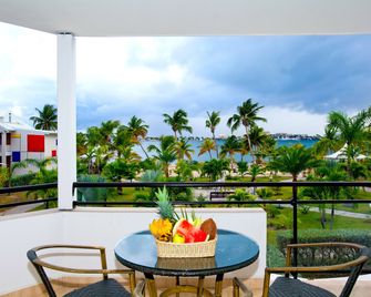 Hommage Hotel & Residences - Sandy Ground - Balcony