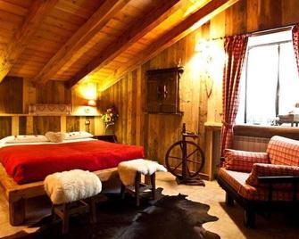 La Jolie Bergere - La Salle - Habitación