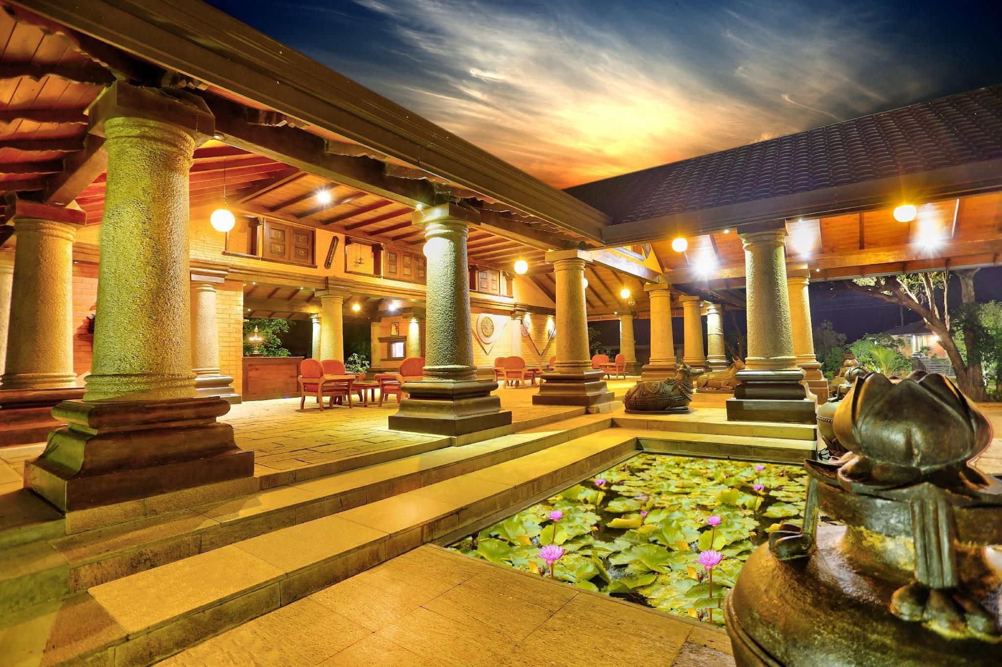 Kaveri Resort And Spa - סיגיריאה - לובי