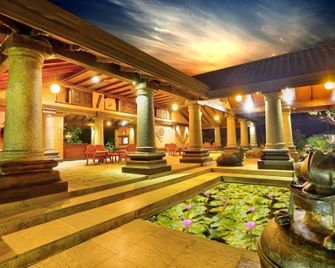 Kaveri Resort And Spa - סיגיריאה - לובי