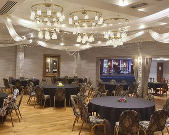 Brook Hall Hotel - Ellesmere Port - Restaurant