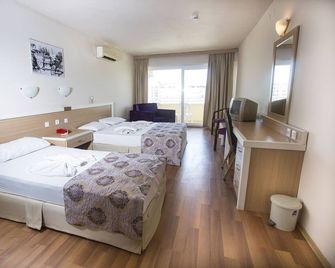 Tuntas Beach Hotel Altinkum - Дідім