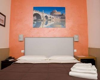 San Peter Rome B&B - Rome - Bedroom