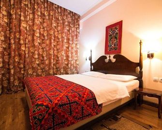 Tagaytay Karakol Hotel - Karakol