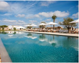 Torralbenc, a Small Luxury Hotel of the World - Cala en Porter - Pool