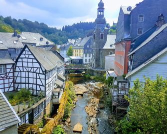 Haus Stehlings - Monschau - Vista exterior