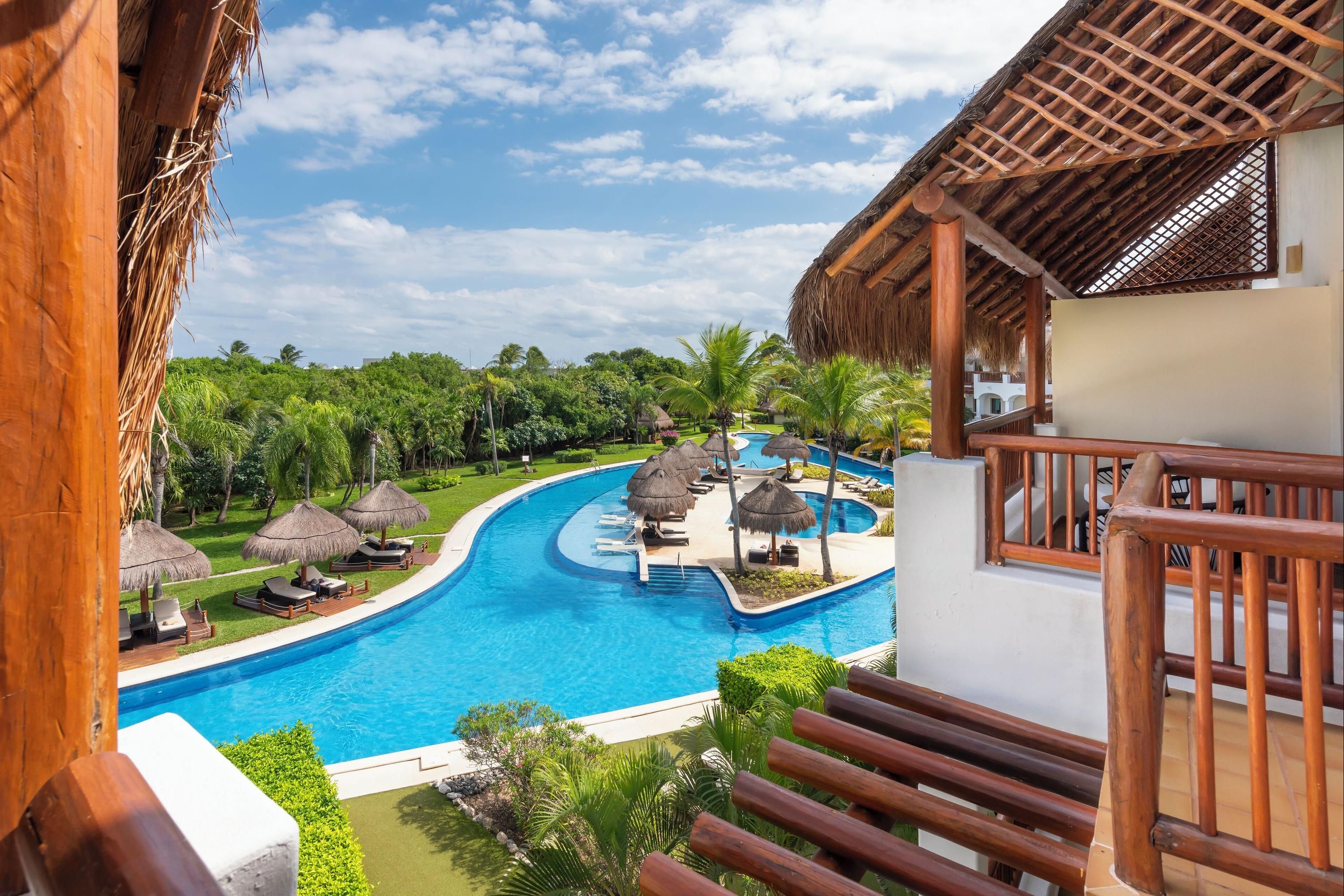 فالنتين إمبيريال ريفيرا مايب -ر ومل جميع كلخدفات - لبالغي فقط