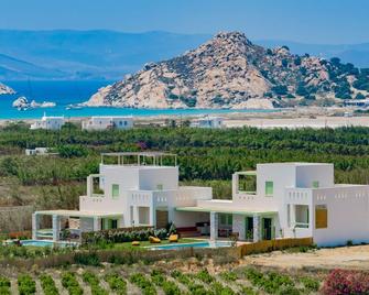 Plioni Villas & Suites - Mikri Vigla