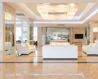 Avana Bangkok Hotel & Convention Centre - Bangkok - Lobby