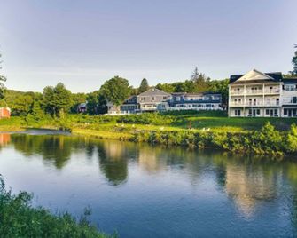 The Shire Woodstock - Woodstock - Vista exterior