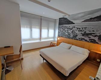 Hotel Dabeleira - Luarca - Habitación