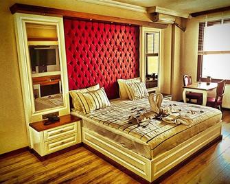 Blue Pier Hotel - Karamürsel - Bedroom