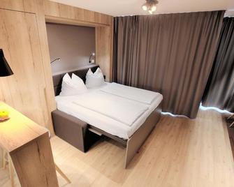 Marina Apartments Regensburg - Regensburg - Yatak Odası