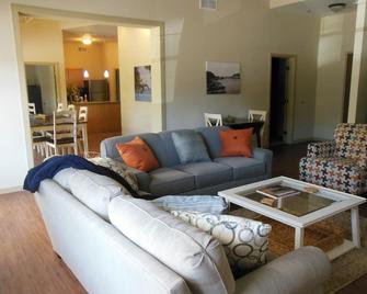 Staterooms 2D, Road View, newly built, seasonal heated pool, beach nearby - Holland - Stue