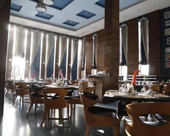 Hotel Arindum Katni - Bandhavgarh - Restaurant