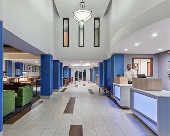 Holiday Inn Express & Suites Elk Grove West I-5 - Elk Grove - Ingresso
