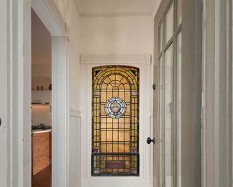 Sweeping views of San Francisco Bay - San Francisco - Hallway