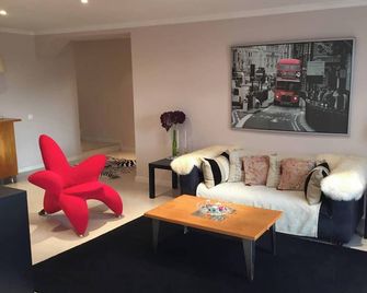 Homerez - Apartment in Levada Grande - Porto Moniz - Obývací pokoj