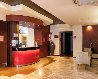 Hotel Philadelfia - Granada - Front desk