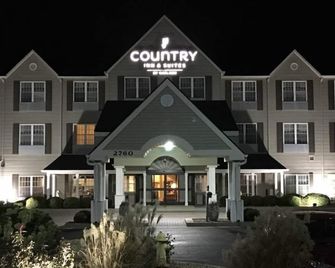 Country Inn & Suites by Radisson, Salina, KS - Salina - Edifício