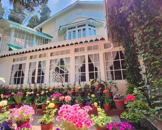 Ivanhoe Hotel (A Heritage Property) - Darjeeling - Budova