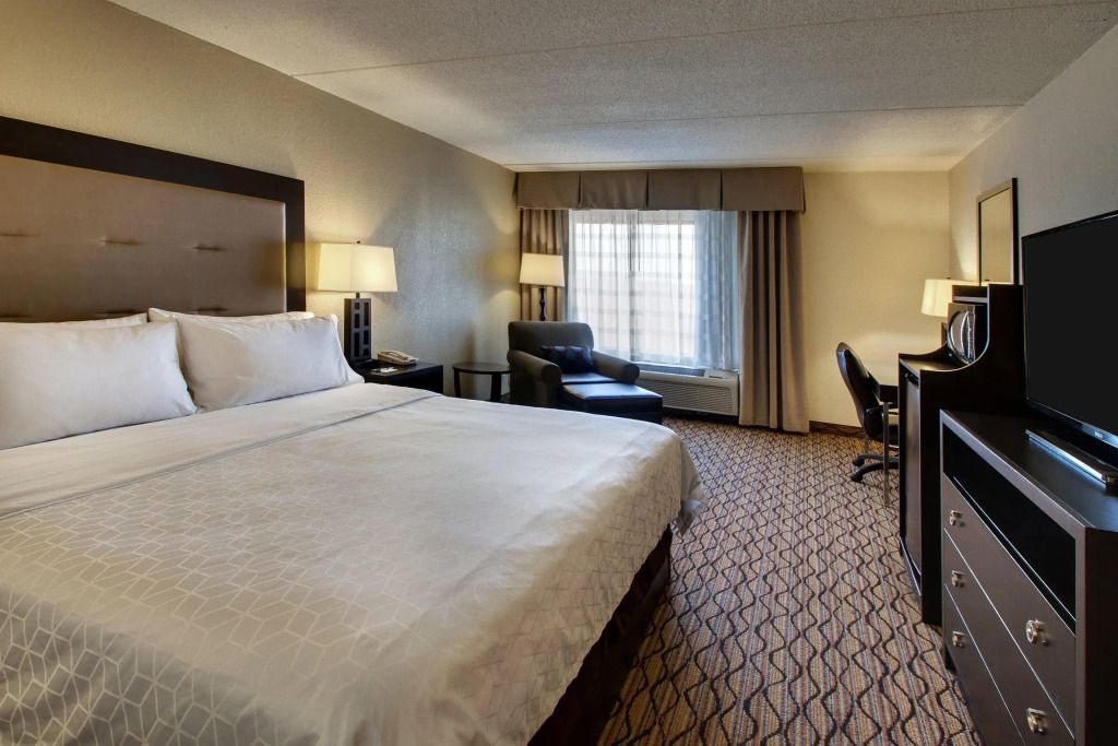Holiday Inn Express Baltimore-BWI Airport West By IHG