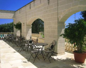 La Vigna Vecchia - Fasano - Innenhof