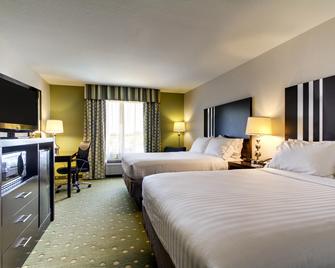 Holiday Inn Express Hotel & Suites Live Oak, An IHG Hotel - Live Oak - Bedroom