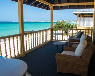 Rendezvous Bay Hotel - Long Bay Village - Balcony