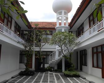 OYO 3850 Bali Kepundung Hotel - Denpasar - Edificio