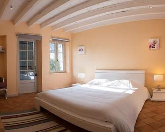 Charming house - Superb wooded historic park - relaxation guaranteed - Petit-Bersac - Habitación