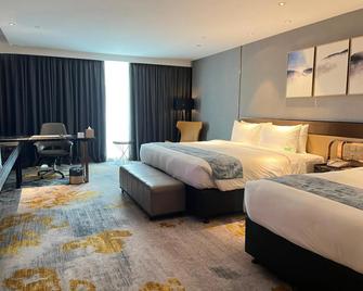 Ames Hotel - Ayer Keroh - Bedroom