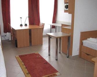 Campus Hotel - Debrecen - Bedroom