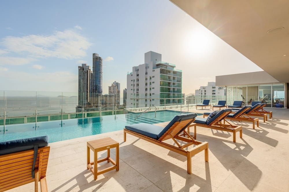 ريزيدنس إن باي ماريوت باناما سيتي - بنما سيتي (بنما) - حوض السباحة