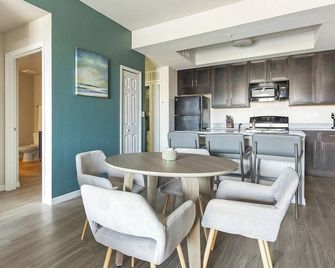 Landing Stylish 1bd Yoga Studio Gym - Fort Myers