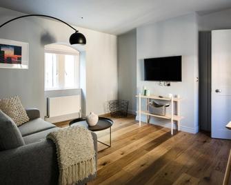 Hiding Space - St Catherine's Hospital - Bath - Living room
