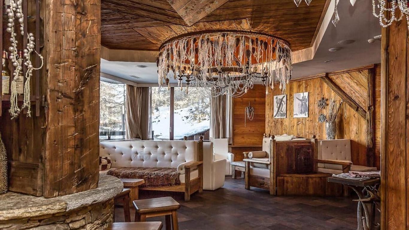 هوتل برينسيبي دي بيمونتي سيسترير