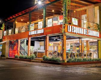 Hotel Gold Premium - Bonao - Edificio