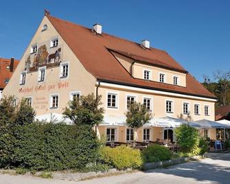Gasthof Hotel Zur Post - Herrsching am Ammersee - Building