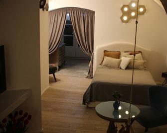 Piervì Suite - Putignano - Camera da letto