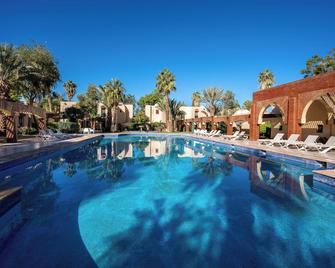 Hotel Karam Palace - Ouarzazate - Pool