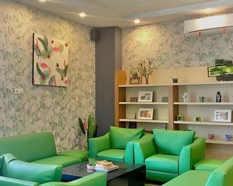 Save Hotel - Banjarmasin - Lounge