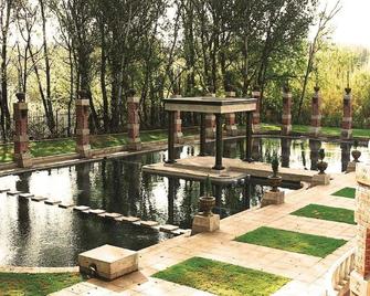 Velmore Hotel & Spa - Pretoria - Outdoors view