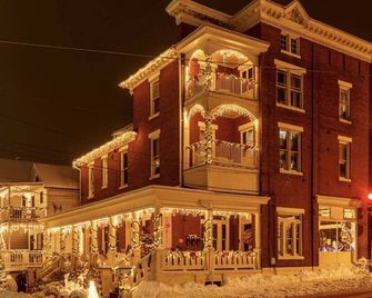 Beautiful, Historic, Hiking, Biking and C&O Canal - Brunswick - Edificio