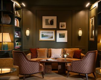 The Grace, Westport Estate - Westport - Salónek