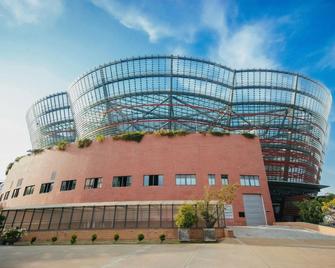Metro Port City Hotel - โคลัมโบ - อาคาร