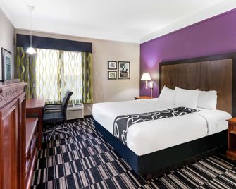 La Quinta Inn & Suites by Wyndham Roswell - רוזוול - חדר שינה