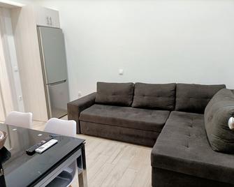 Apt on Beautiful Athenian Pedestrian Str - Athens